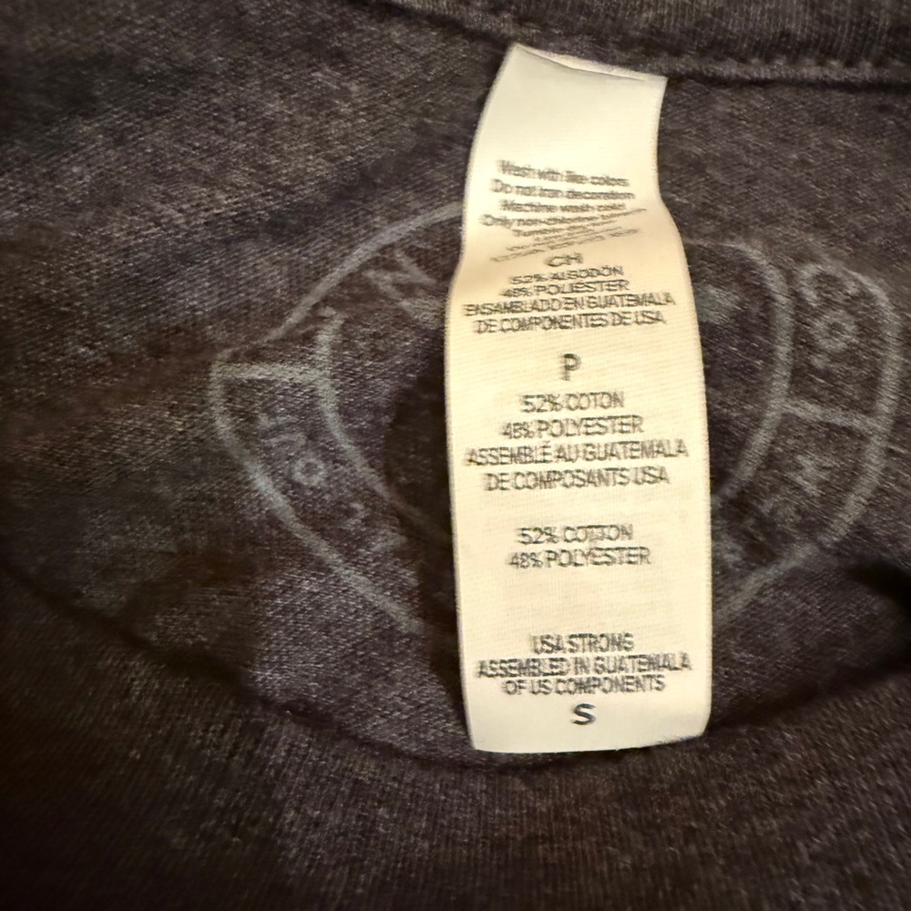 Tin Haul 2010 Graphic T-Shirt - Picture 4 of 6